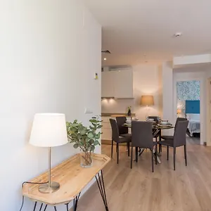 Apartment Urbe10 Atarazanas Premium 2 Bedrooms 9 Spain
